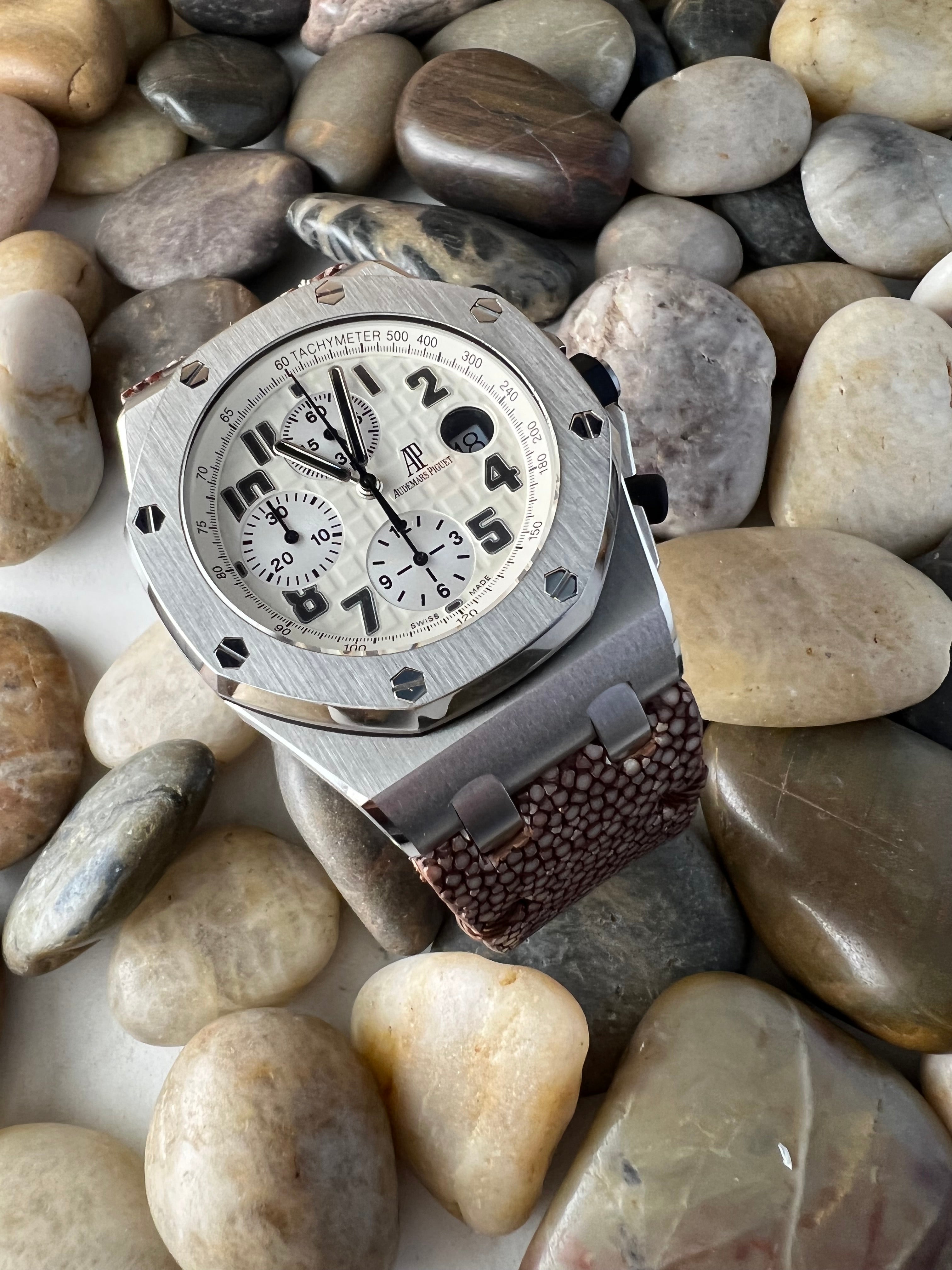 Audemars piguet leather clearance watch